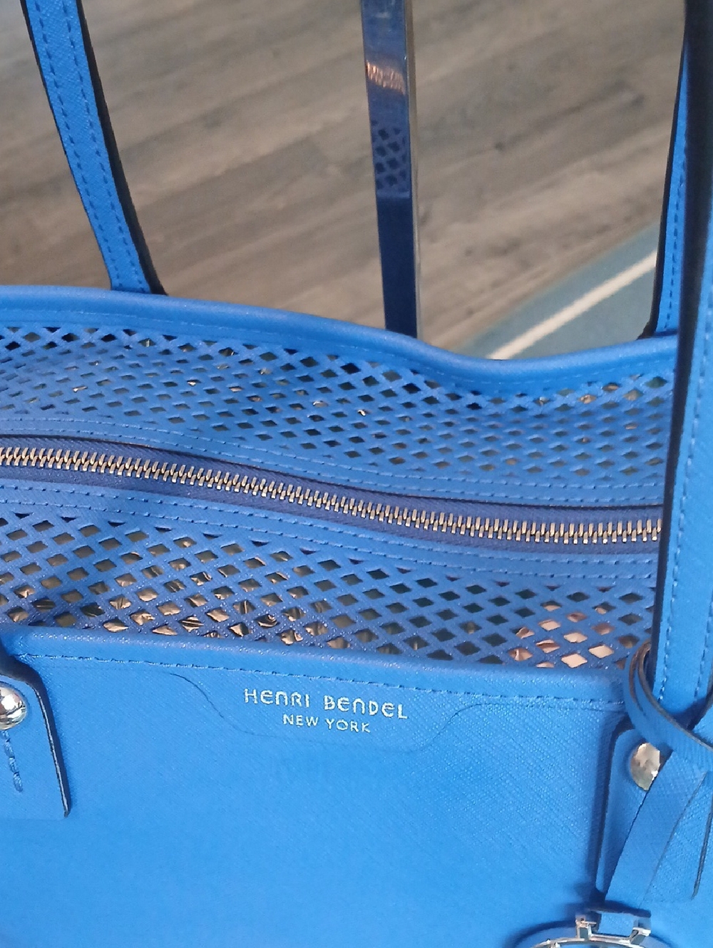 henri bendel Bright Blue Leather Tote with Signature Charm - Picture 4 of 9